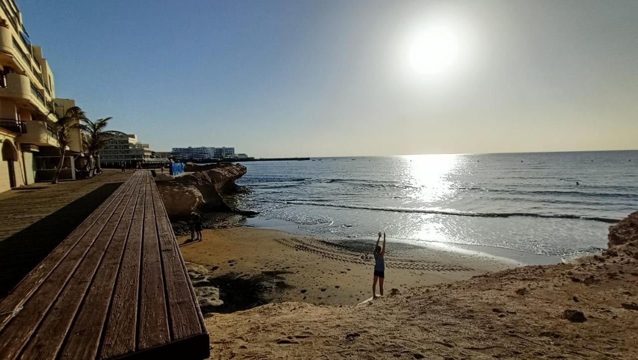 Views Of El Medano Beach, Two Esterno foto