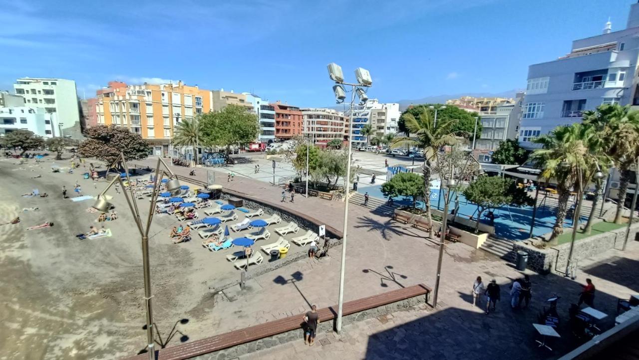 Views Of El Medano Beach, Two Esterno foto